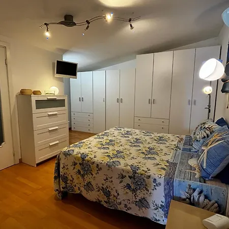 Mansarda Bellavista & La Dei Nonni * Σουλμόνα